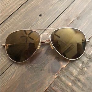 Aviator sunglasses
